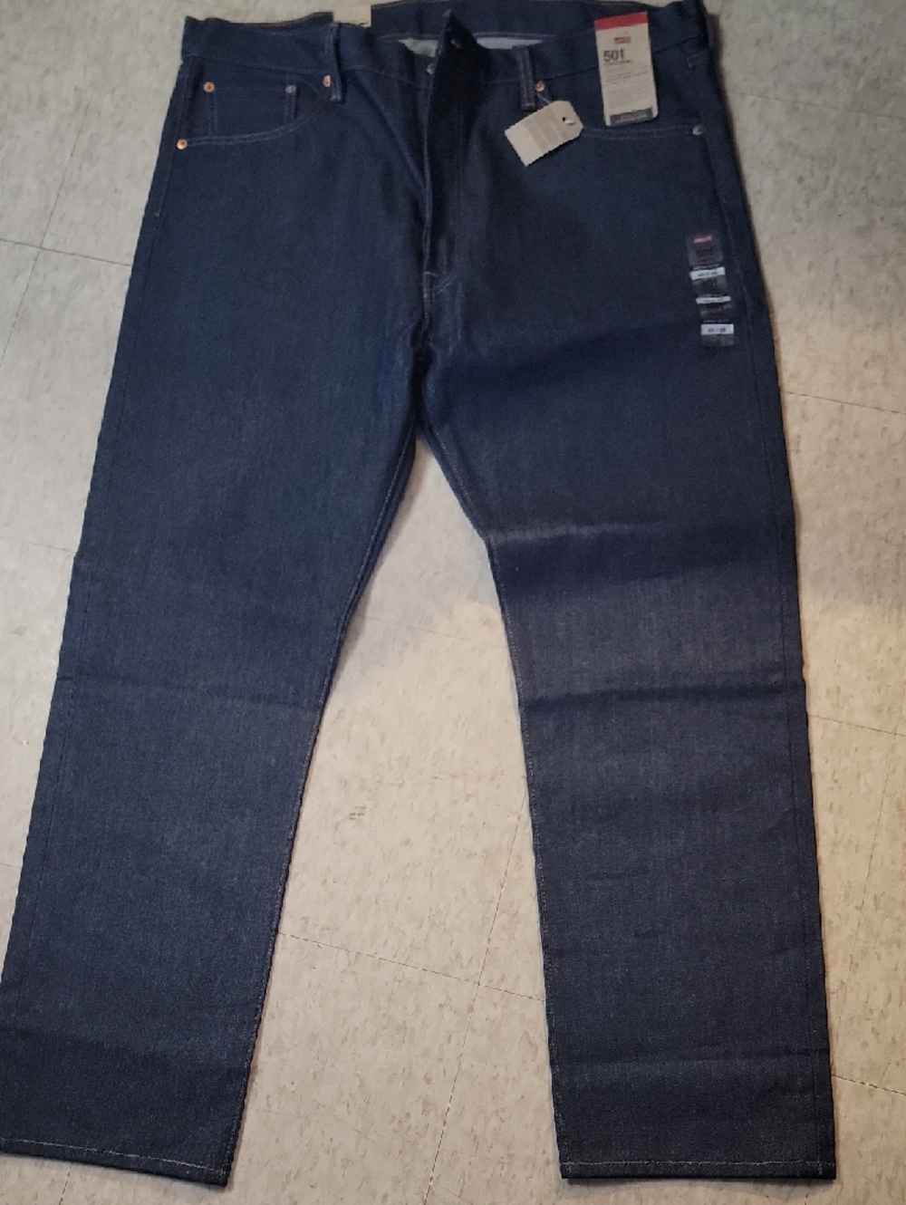 Levi's 501 Men's Dark Blue Straight Jeans with Leather Patch